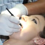 Sennik Dentysta znaczenie snu