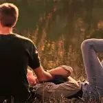Sennik Kochanek znaczenie snu